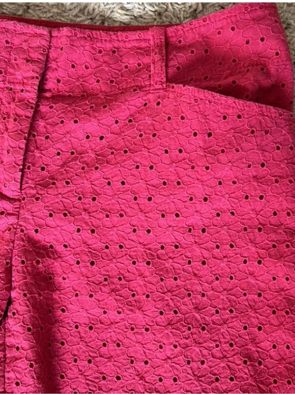 Whbm Women’s hot pink Eyelet and red Shorts size 6 - Picture 2 of 8